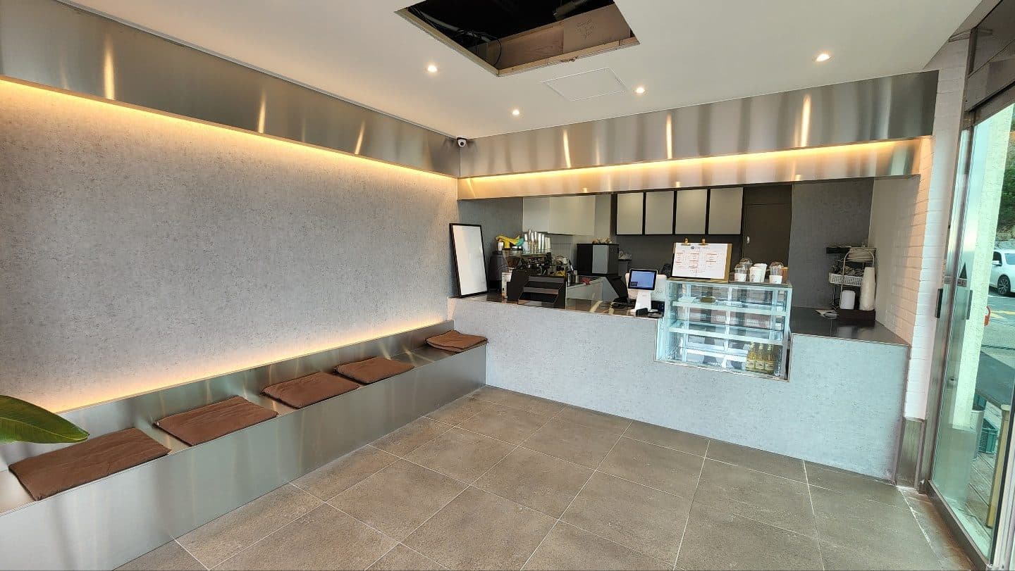 OORT COFFEE 2